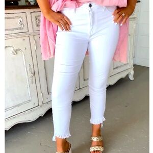 CELLO Hi Rise WHITE CROP FRAY END JEANS juniors size 9 women’s size medium